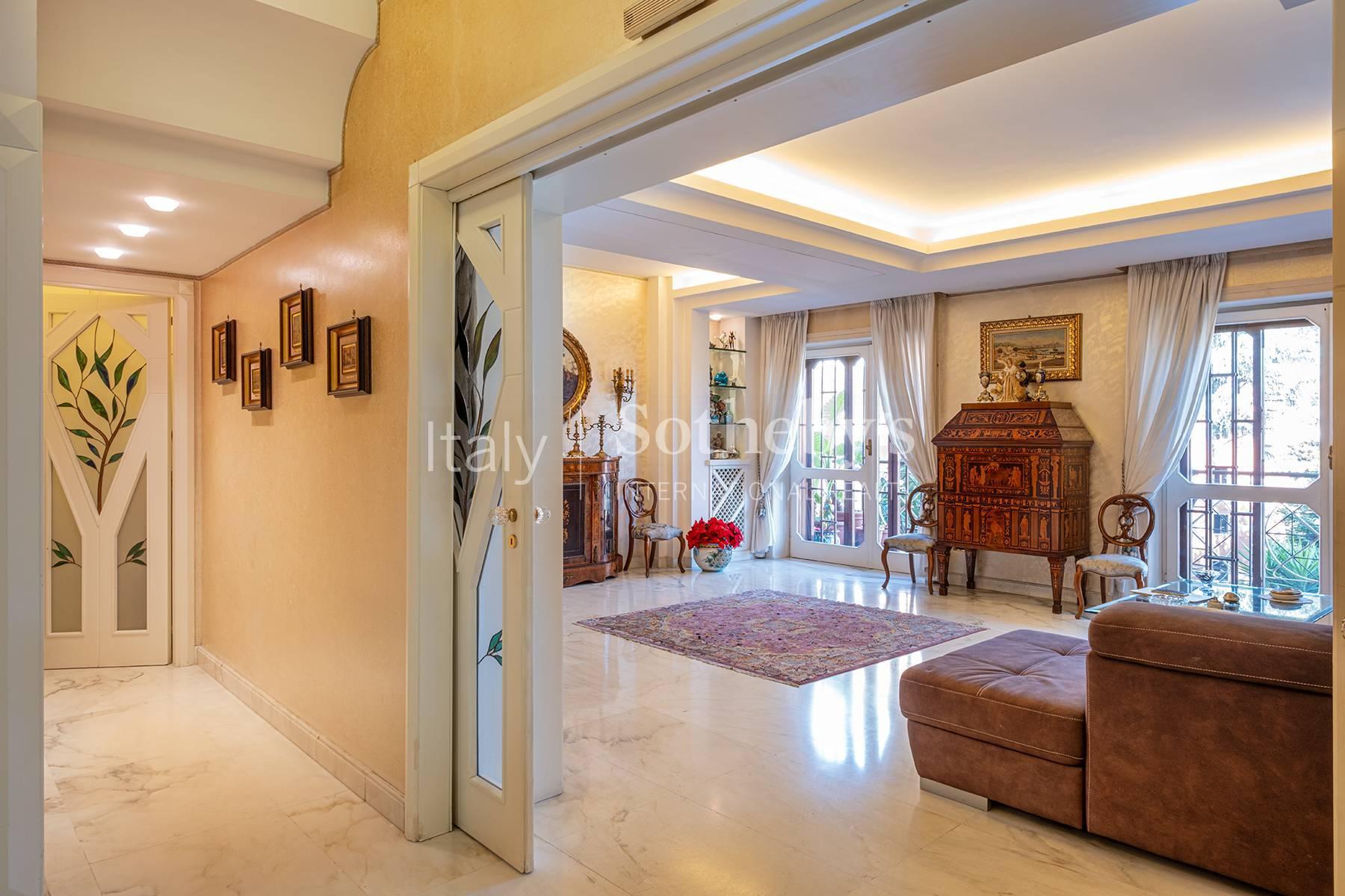 Ampio appartamento immerso nel verde al Vomero, in vendita, Napoli | Sotheby’s Realty Italy - 4