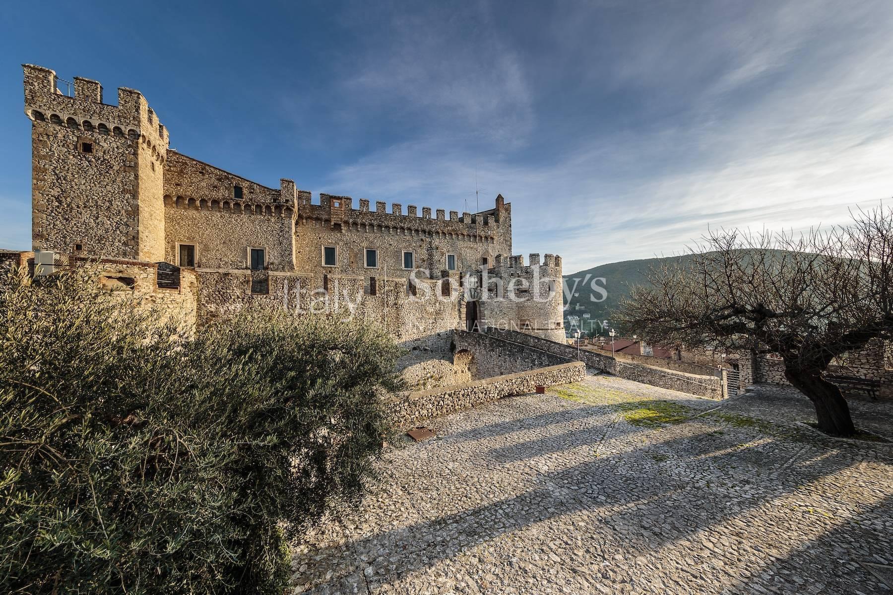 Magnifico castello medievale vicino Roma, in vendita, Nerola | Sotheby’s Realty Italy - 7