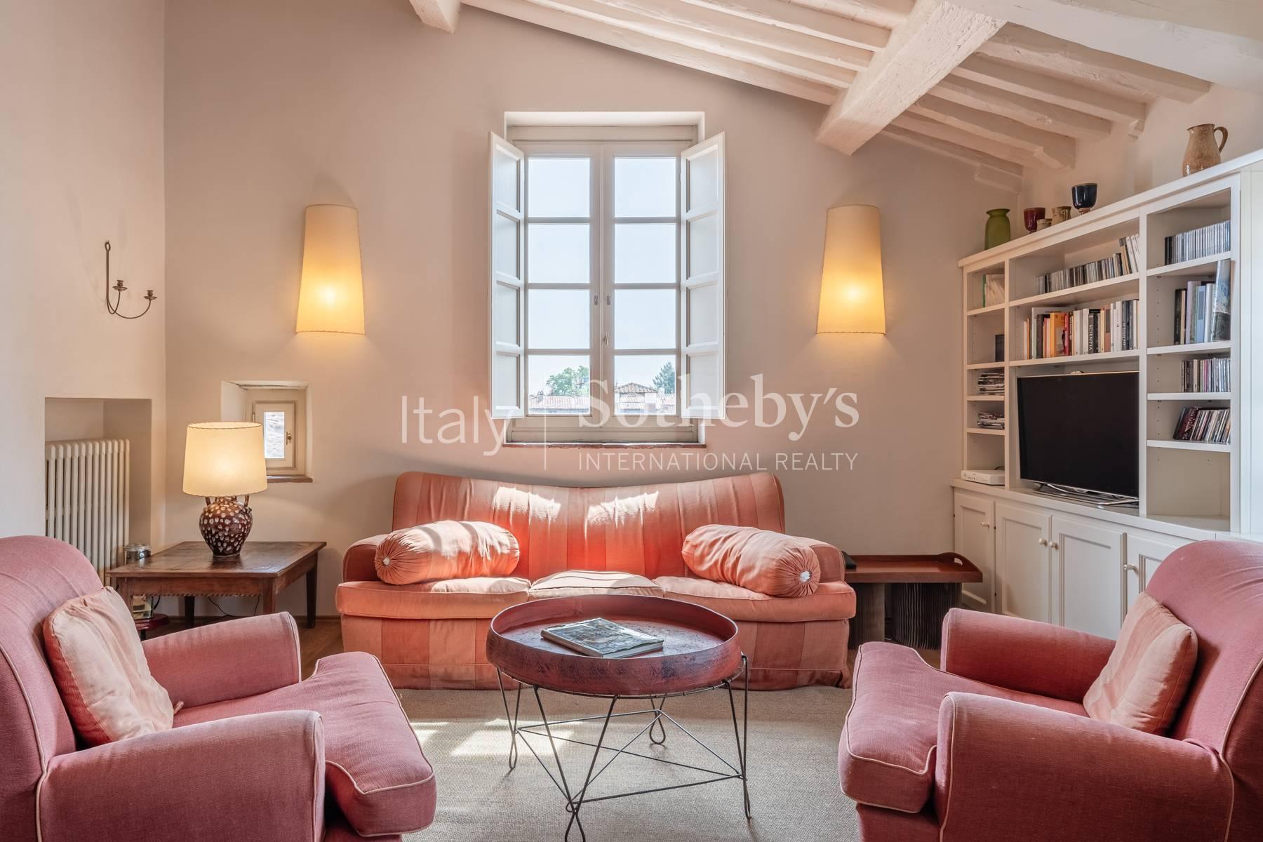 Luminoso attico in storico palazzo nobiliare a Lucca, in vendita, Lucca | Sotheby’s Realty Italy - 4