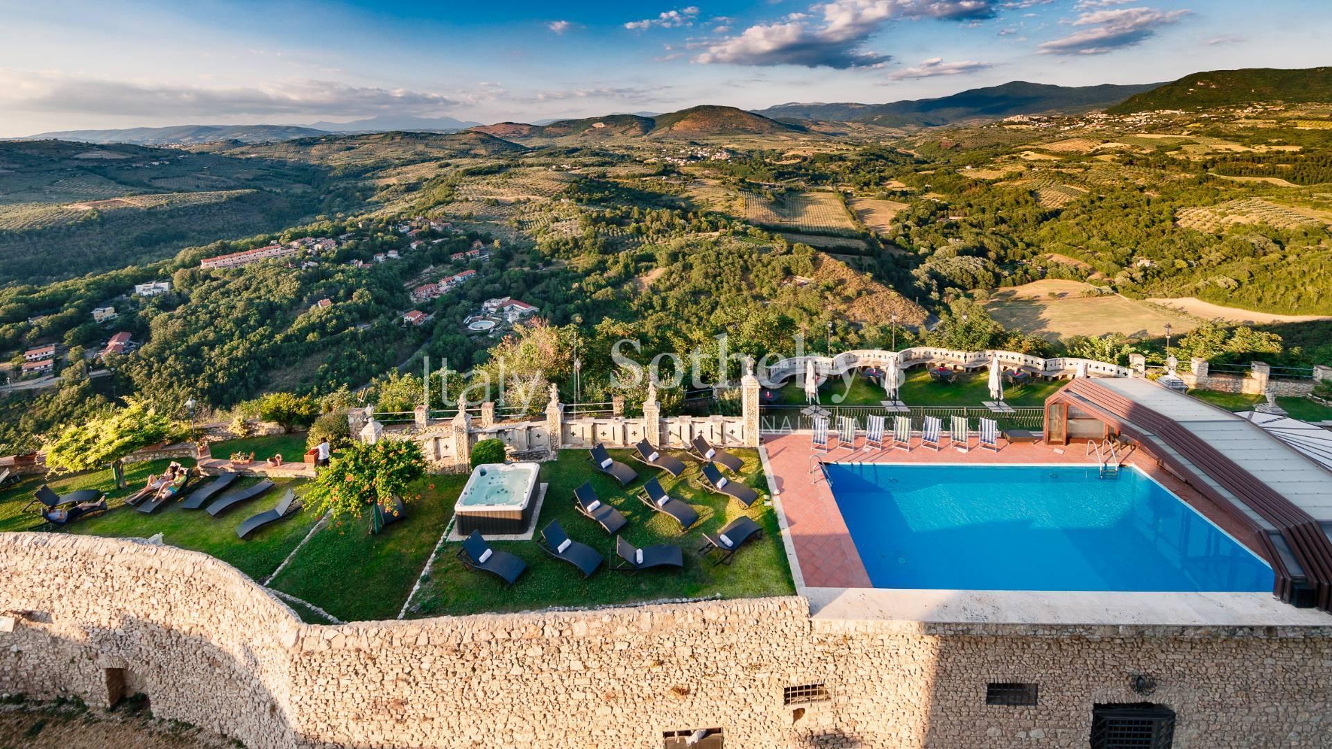 Magnifico castello medievale vicino Roma, in vendita, Nerola | Sotheby’s Realty Italy - 8