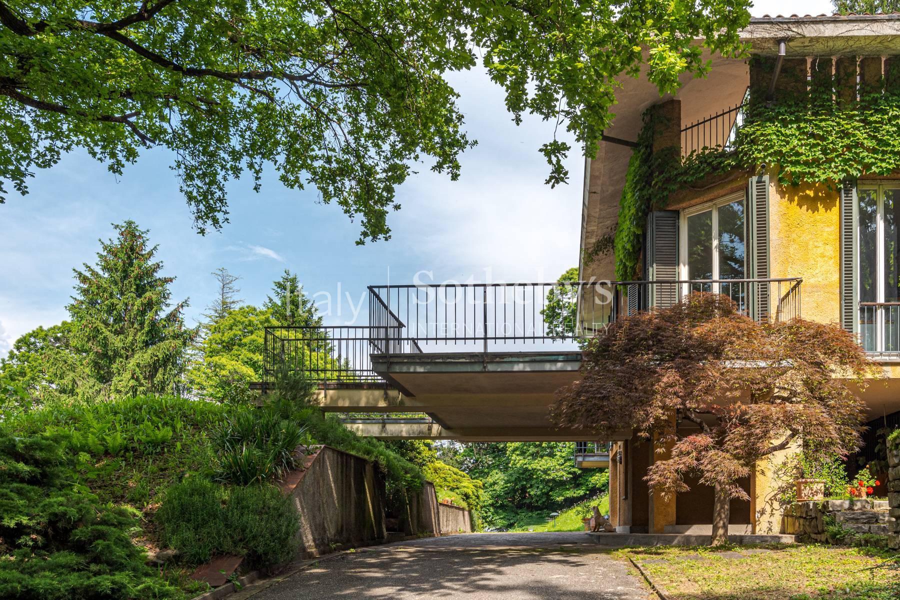 Affascinante villa anni '60 con vista sul lago di Varese, in vendita, Daverio | Sotheby’s Realty Italy - 12