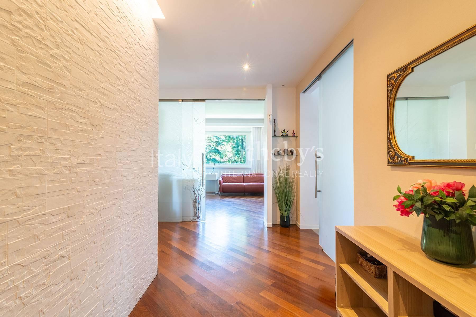 Luminoso appartamento con triplo affaccio, in vendita, Roma | Sotheby’s Realty Italy - 18