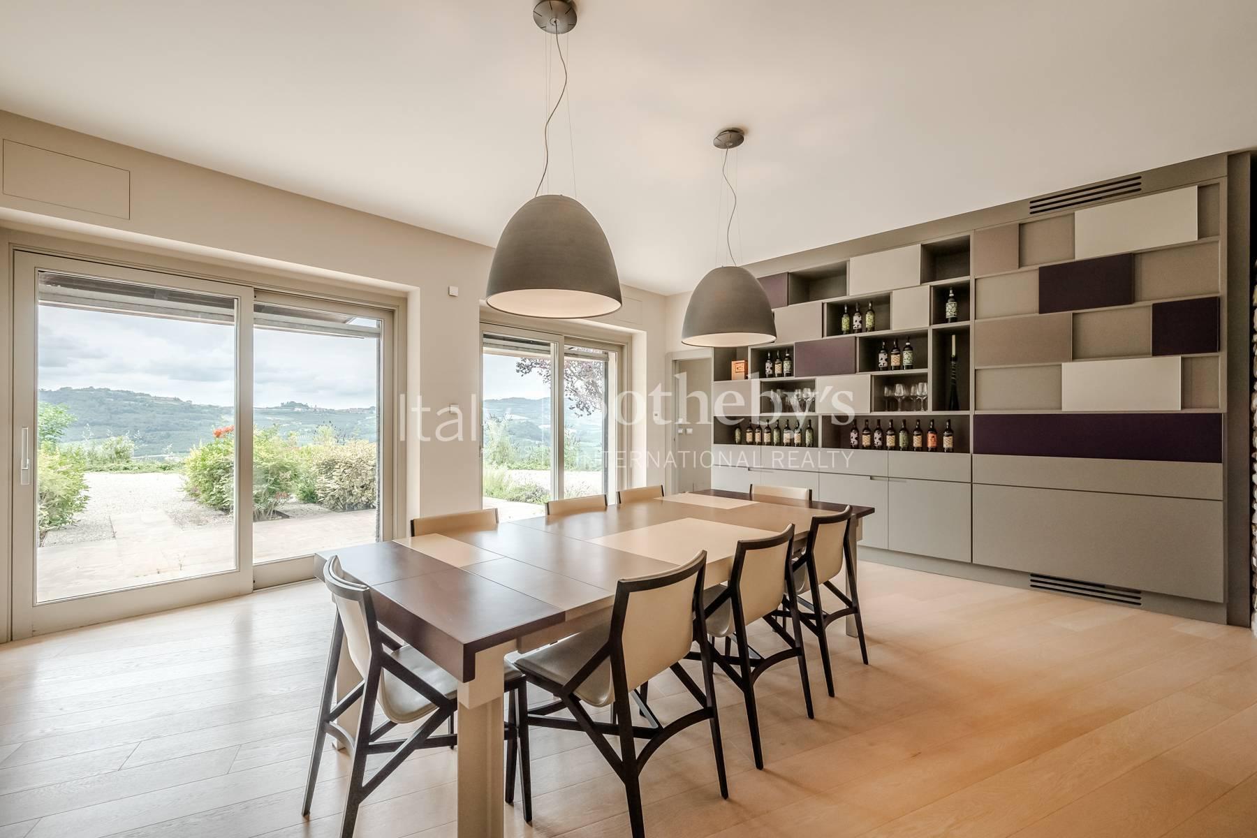 Magnifica proprietà con azienda vitivinicola nelle Langhe, in vendita, Rocchetta Belbo | Sotheby’s Realty Italy - 9