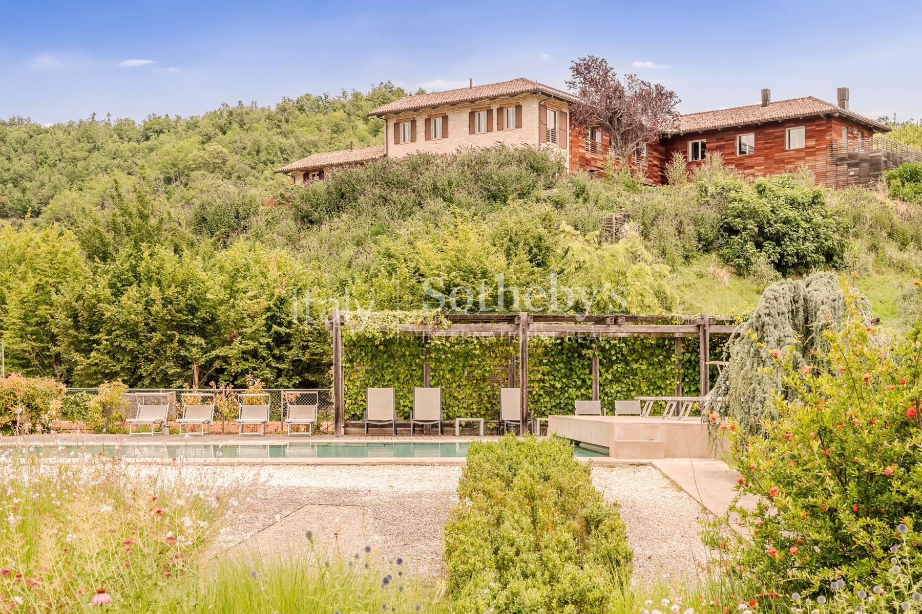 Magnifica proprietà con azienda vitivinicola nelle Langhe, in vendita, Rocchetta Belbo | Sotheby’s Realty Italy - 3