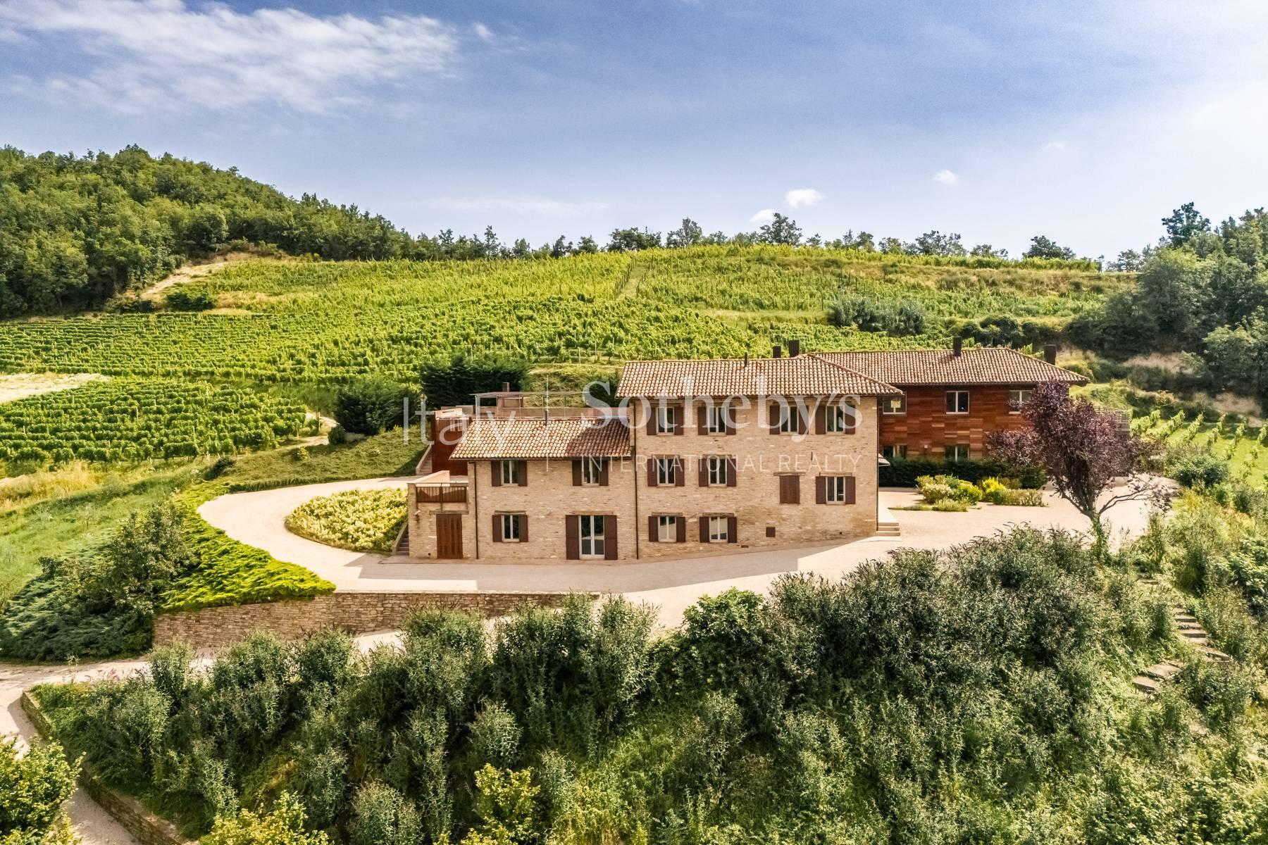 Magnifica proprietà con azienda vitivinicola nelle Langhe, in vendita, Rocchetta Belbo | Sotheby’s Realty Italy - 26