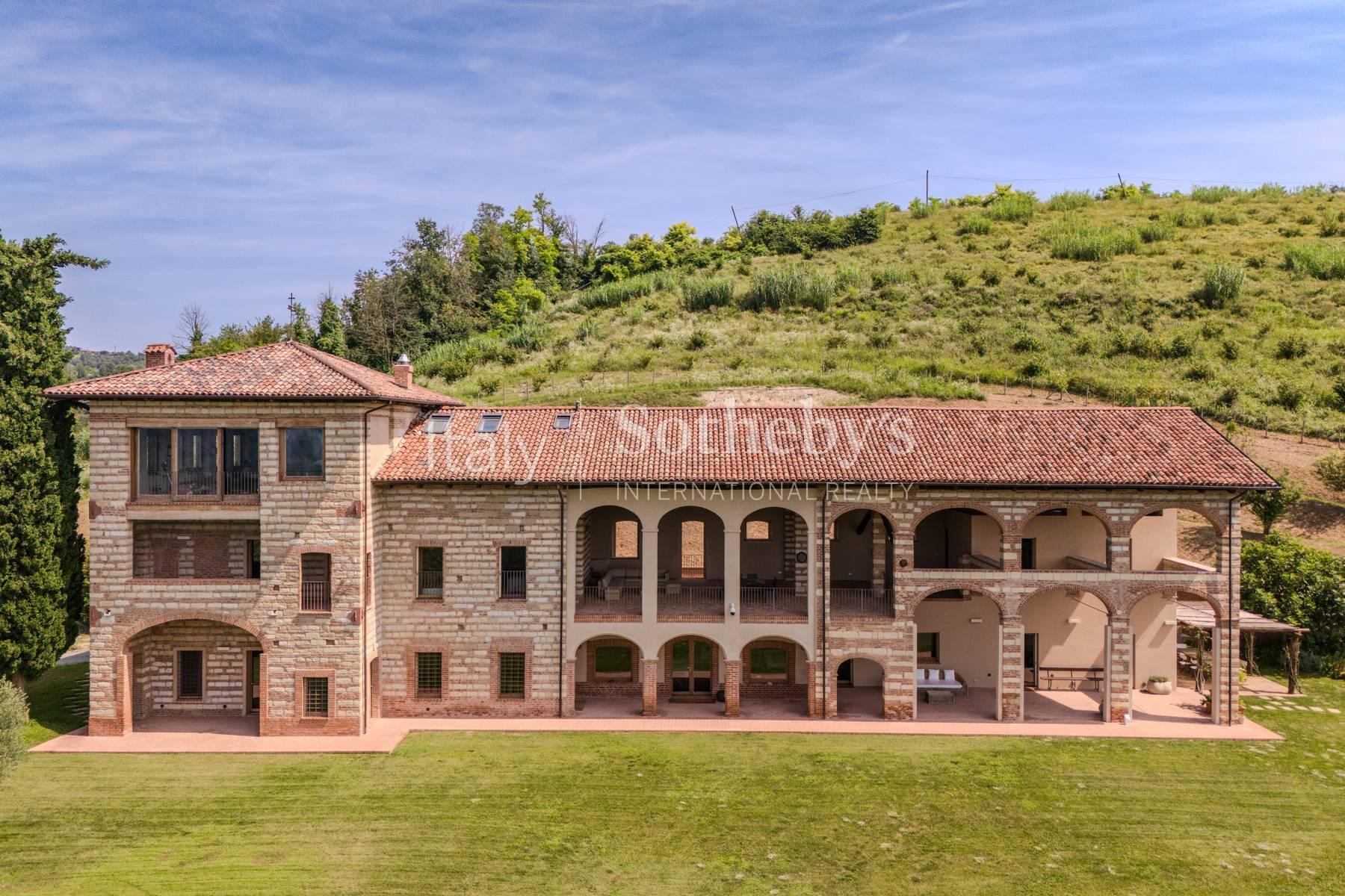 Prestigioso casale tra le colline del Monferrato - 3