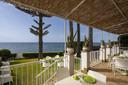 Villa esclusiva con accesso diretto al mare di Fontane Bianche, in vendita, Siracusa | Sotheby’s Realty Italy - 1
