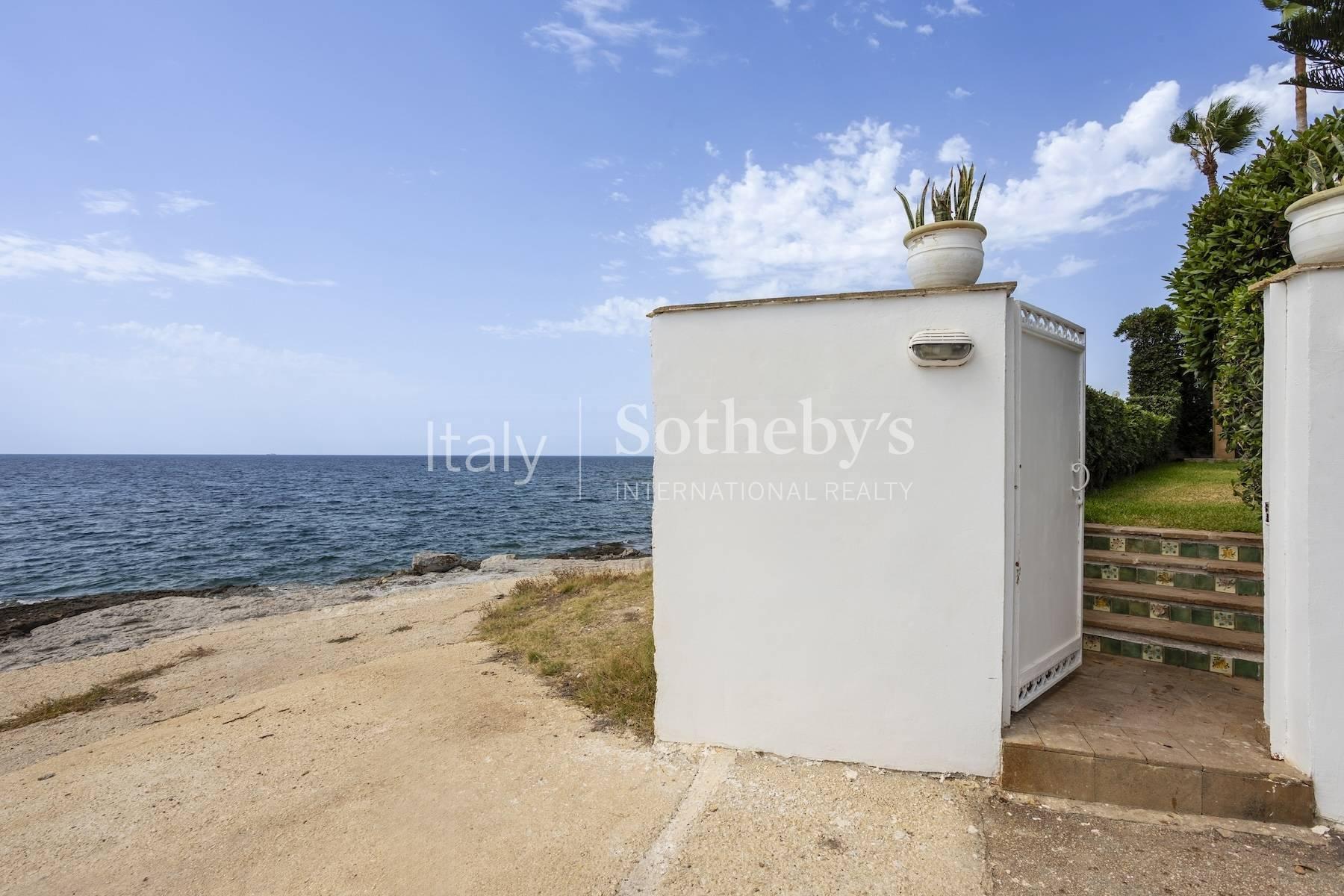 Villa esclusiva con accesso diretto al mare di Fontane Bianche | Villa in  vendita Siracusa | Sothebys Realty Italy