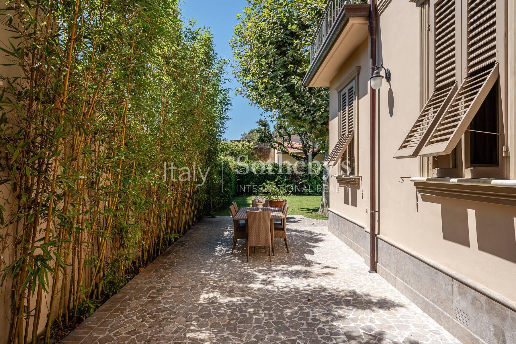 Elegante villa con dépendance a Forte dei Marmi, in vendita, Forte dei Marmi | Sotheby’s Realty Italy - 24