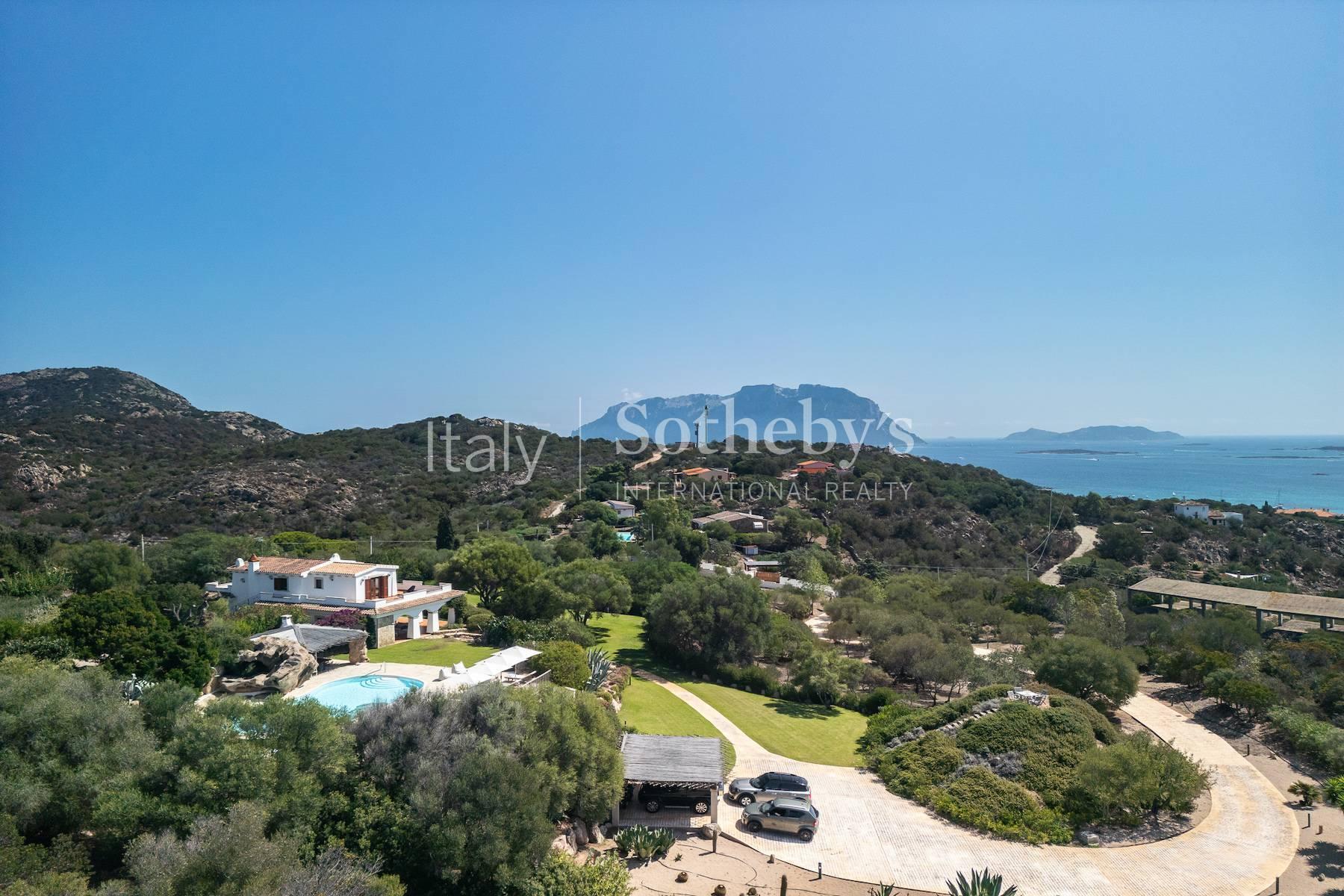 Villa ristrutturata con piscina a Porto Istana, in vendita, Olbia | Sotheby’s Realty Italy - 32