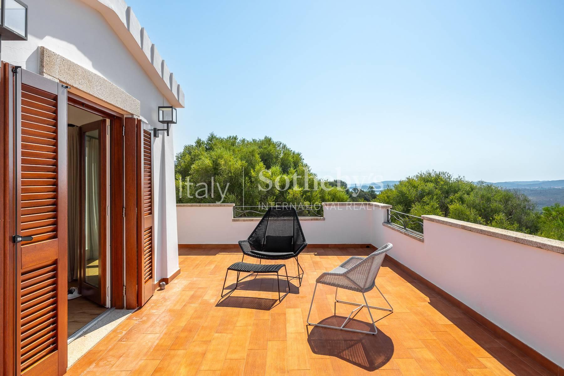 Villa ristrutturata con piscina a Porto Istana, in vendita, Olbia | Sotheby’s Realty Italy - 9