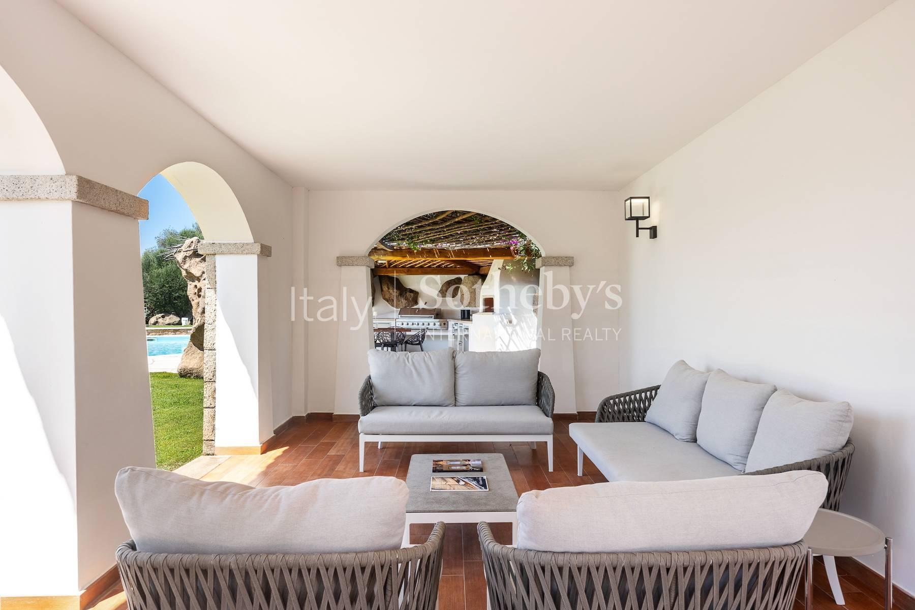 Villa ristrutturata con piscina a Porto Istana, in vendita, Olbia | Sotheby’s Realty Italy - 21