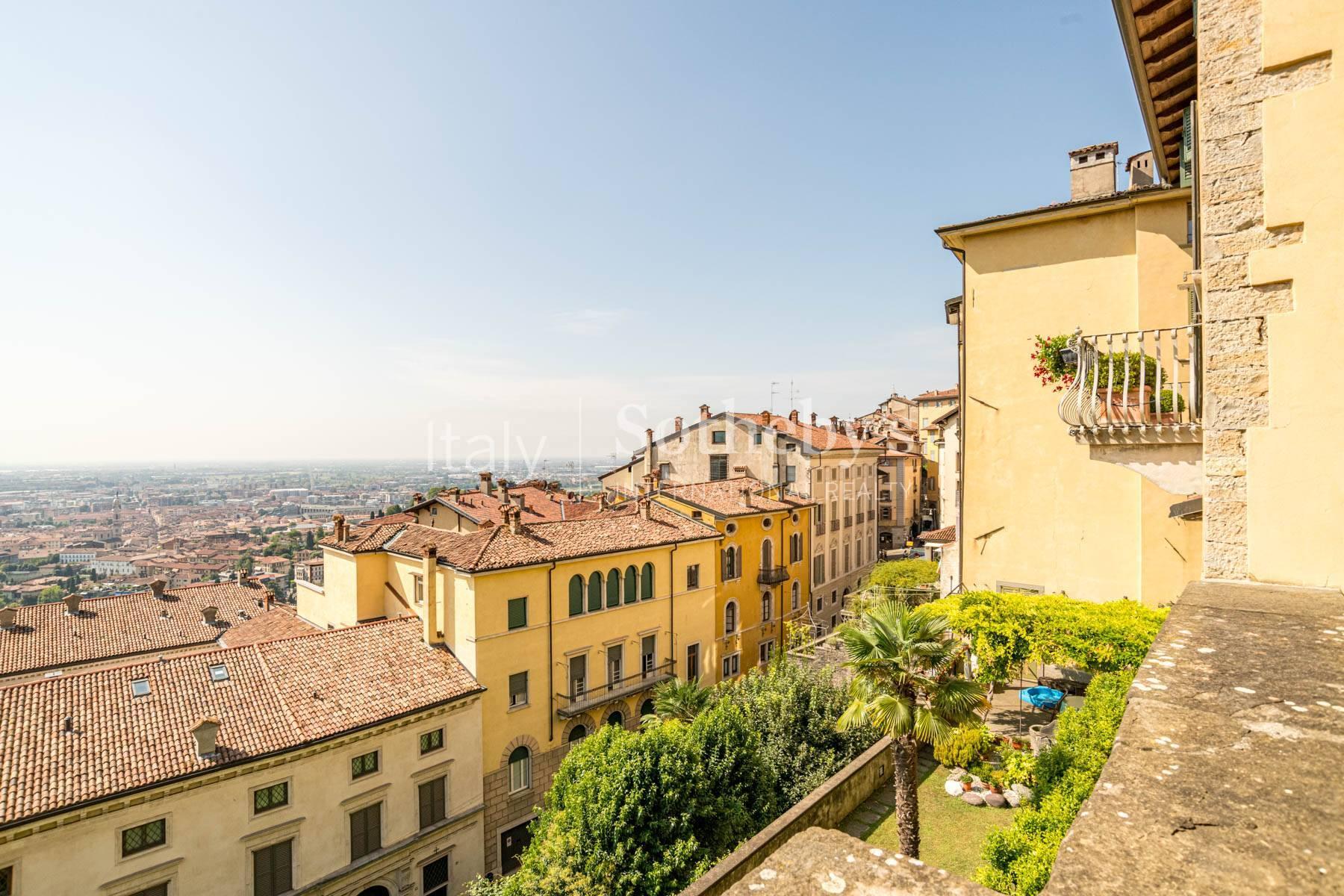 Elegante appartamento nel cuore di Bergamo Alta, in vendita, Bergamo | Sotheby’s Realty Italy - 12