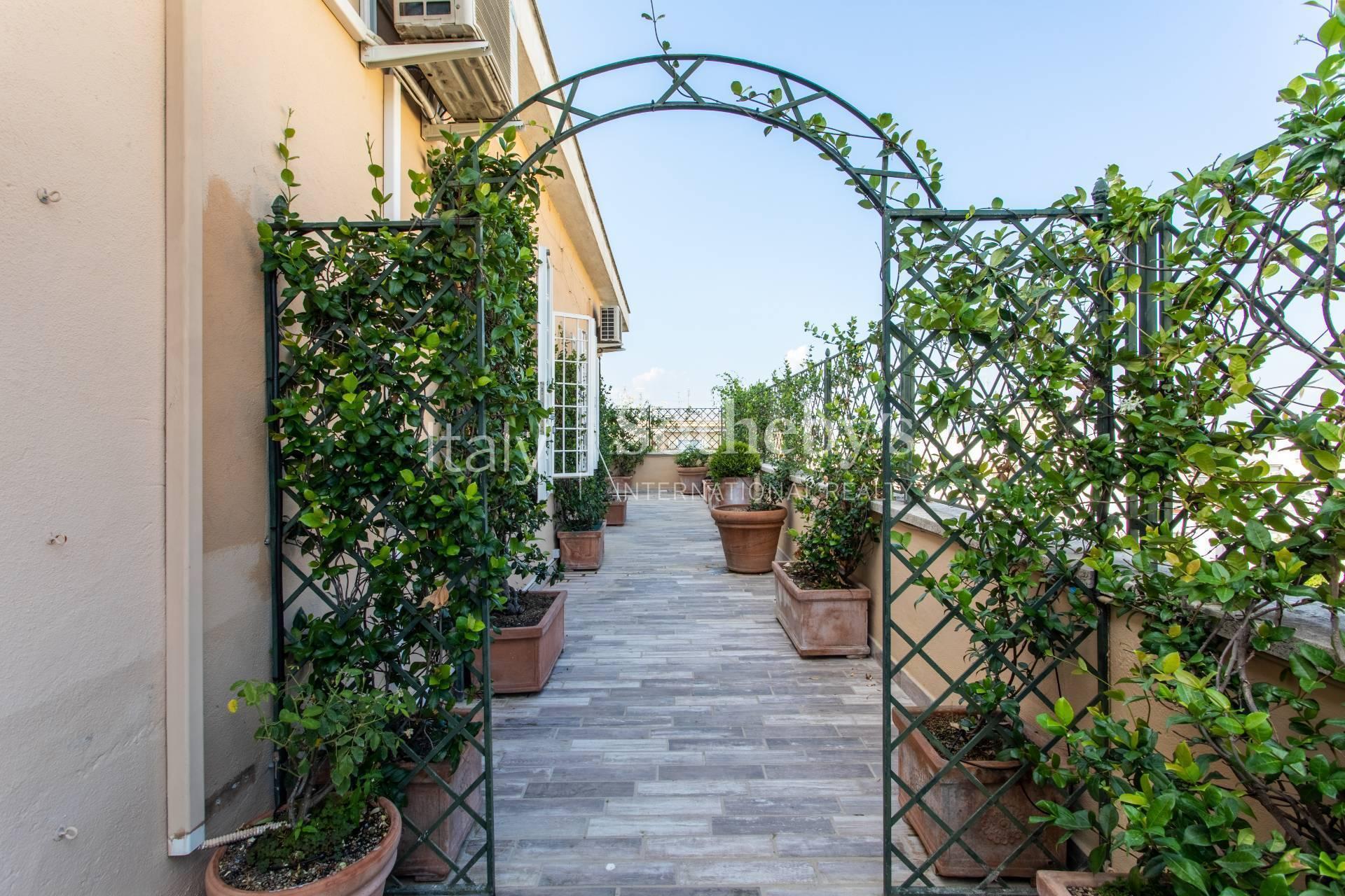 Elegante attico ai Parioli, in affitto, Roma | Sotheby’s Realty Italy - 12
