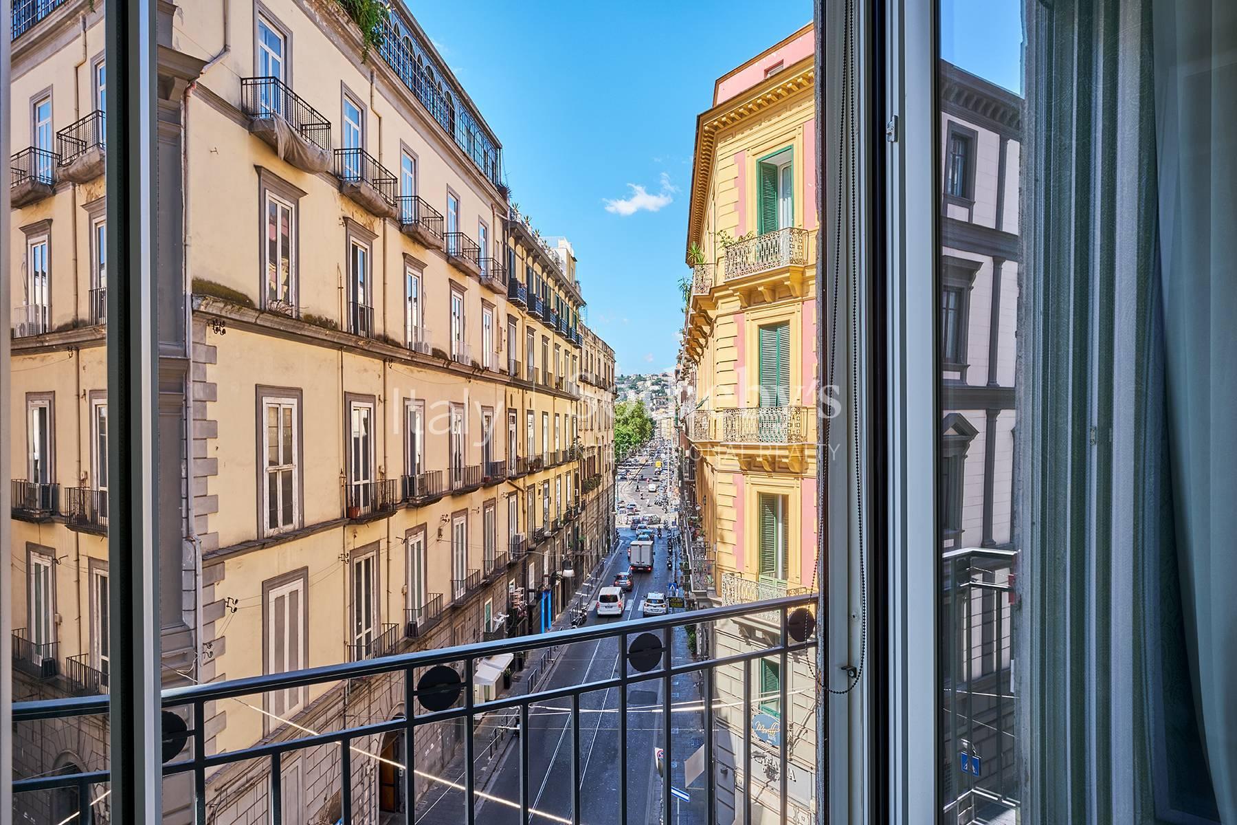 Elegante appartamento nel centro di Chiaia, in vendita, Napoli | Sotheby’s Realty Italy - 2