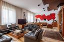 Silenzioso e luminoso appartamento nel cuore della Guastalla, in vendita, Milano | Sotheby’s Realty Italy - 1
