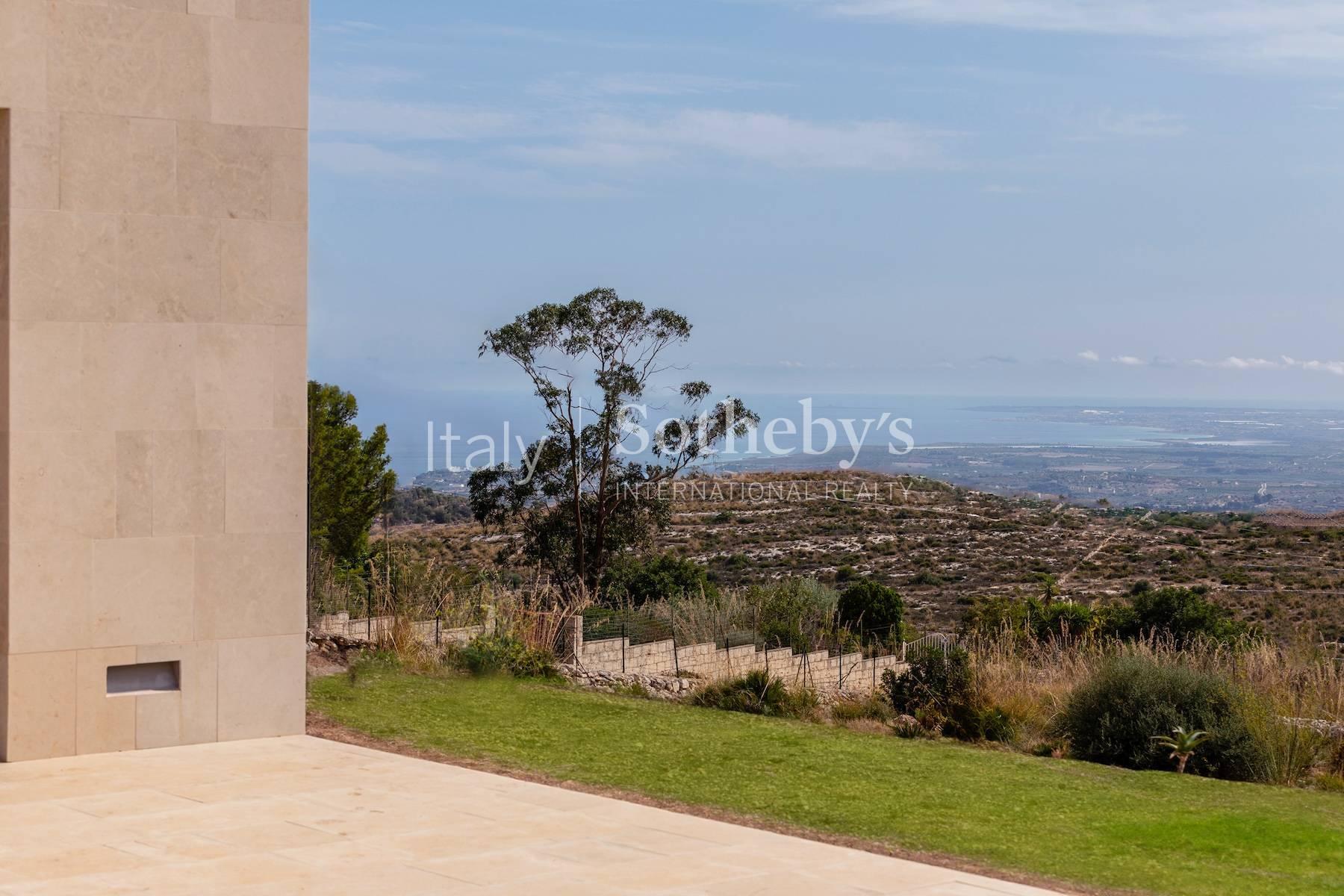 Villa panoramica nel Val di Noto, in vendita, Noto | Sotheby’s Realty Italy - 7