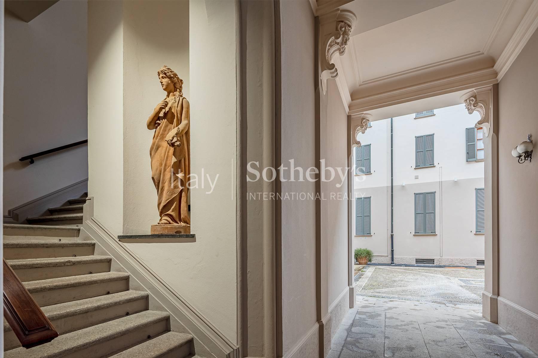 Sofisticato bilocale ristrutturato in centro storico, in vendita, Milano | Sotheby’s Realty Italy - 13