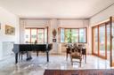 Luminoso appartamento con ampi terrazzi, in vendita, Roma | Sotheby’s Realty Italy - 4