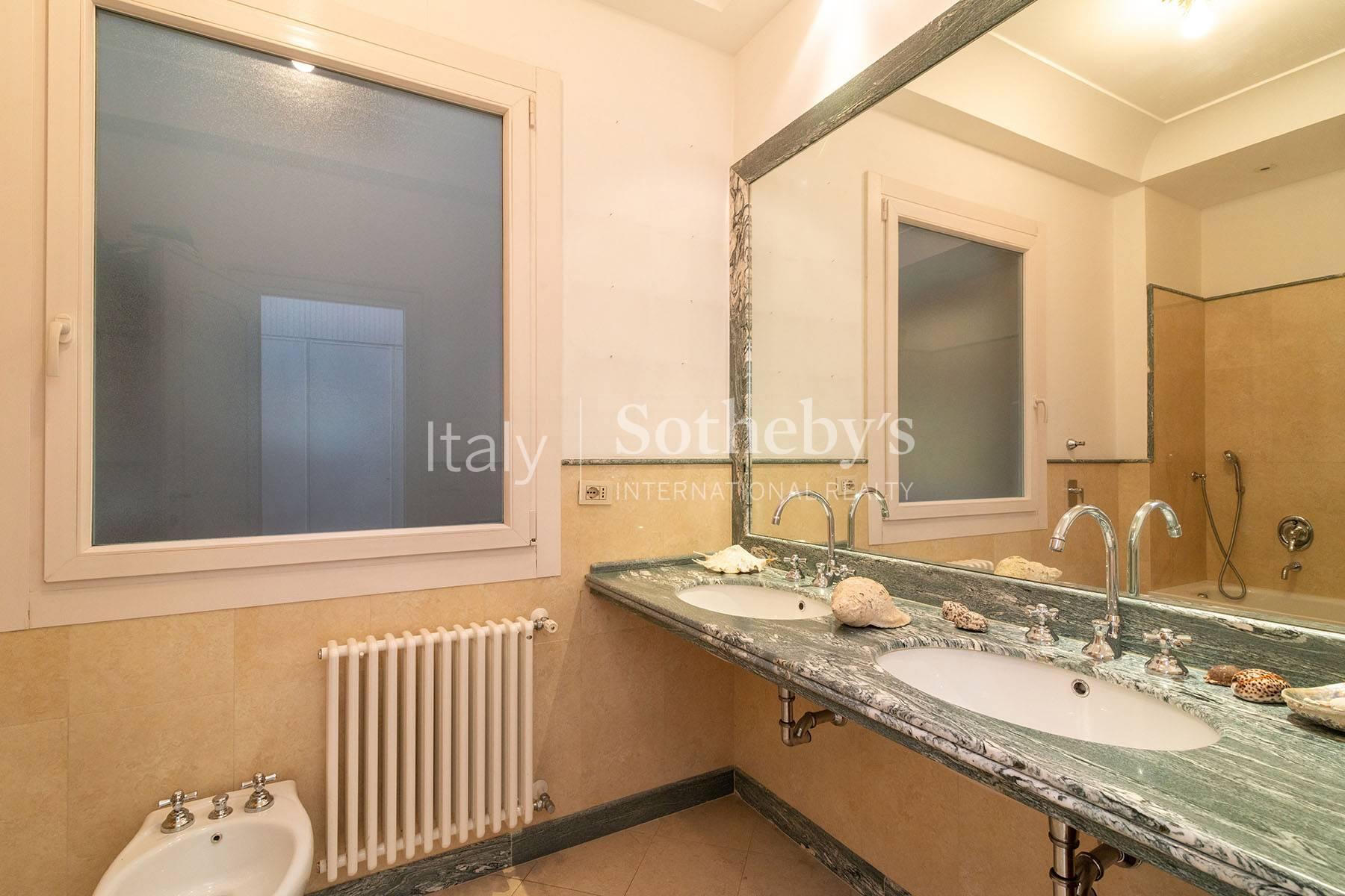 Luminoso appartamento con ampi terrazzi, in vendita, Roma | Sotheby’s Realty Italy - 26