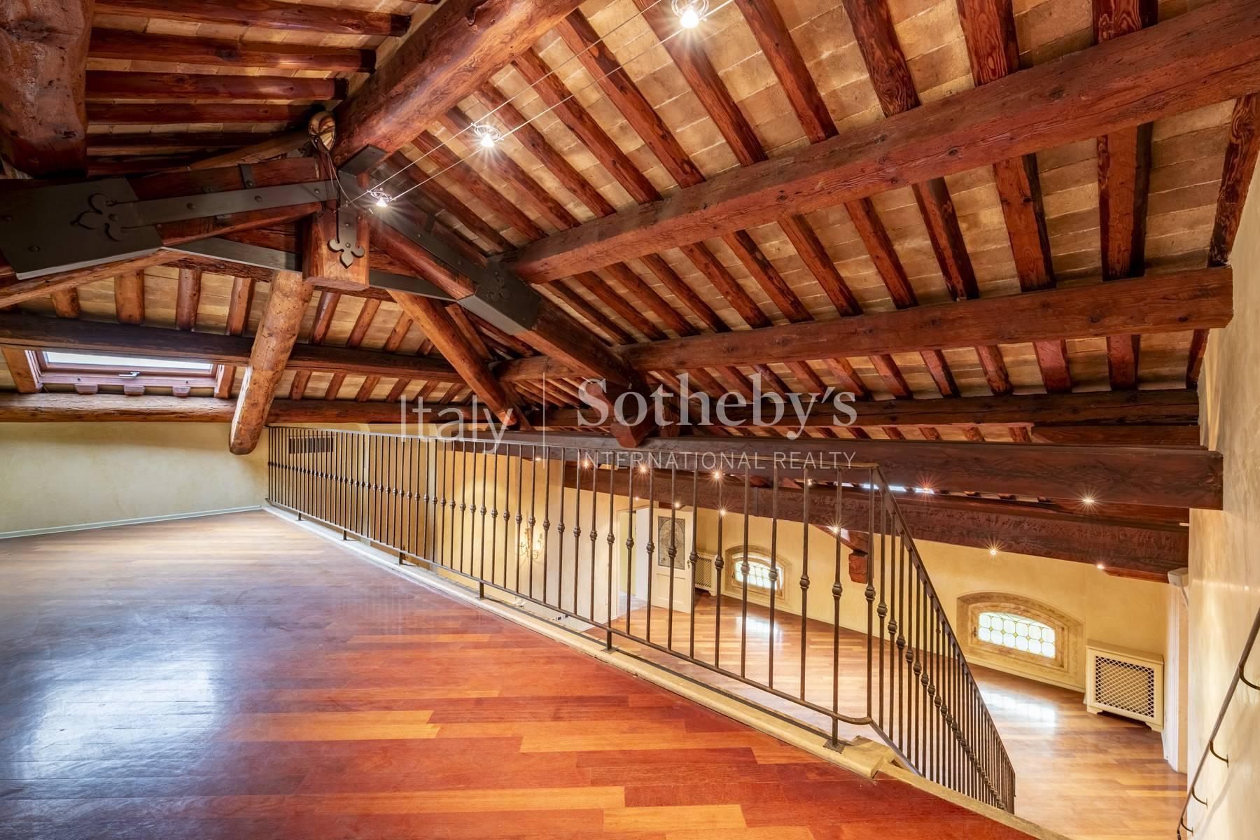 Exclusive penthouse in the historic center of Padua - 8