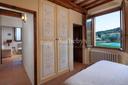 Casale del 1800 con vista su Todi, in vendita, Todi | Sotheby’s Realty Italy - 20