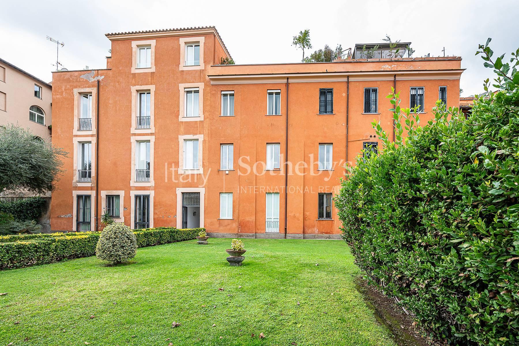 Attico con terrazza nel cuore del centro storico di Roma, in vendita, Roma | Sotheby’s Realty Italy - 28