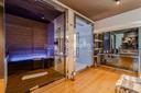 Villa moderna con spa affacciata sulle rive del Lago, in vendita, Bee | Sotheby’s Realty Italy - 16