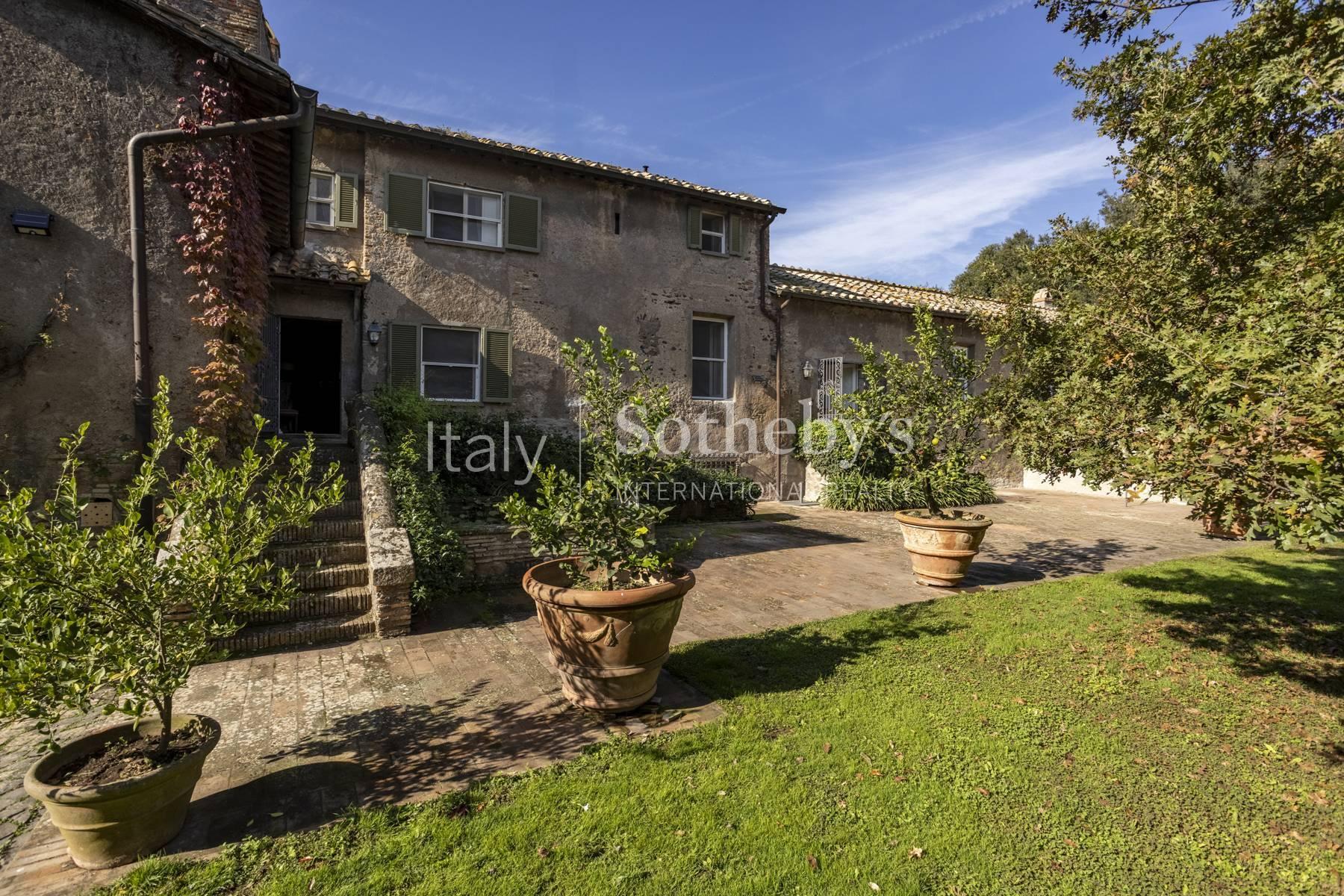 17th Century villa in the roman countryside - 4