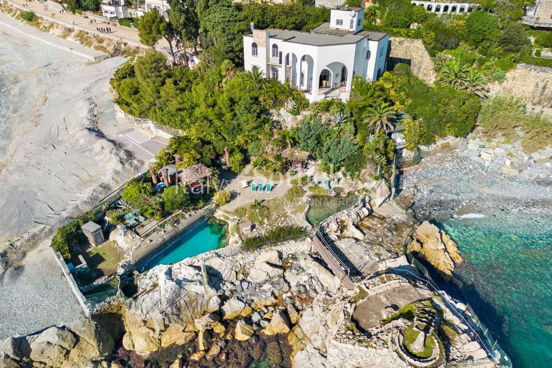 Elegant villa with private bay in Varazze - 4