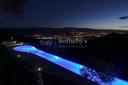 Una villa impeccabilmente progettata che si affaccia su Lucca, in affitto, Lucca | Sotheby’s Realty Italy - 9