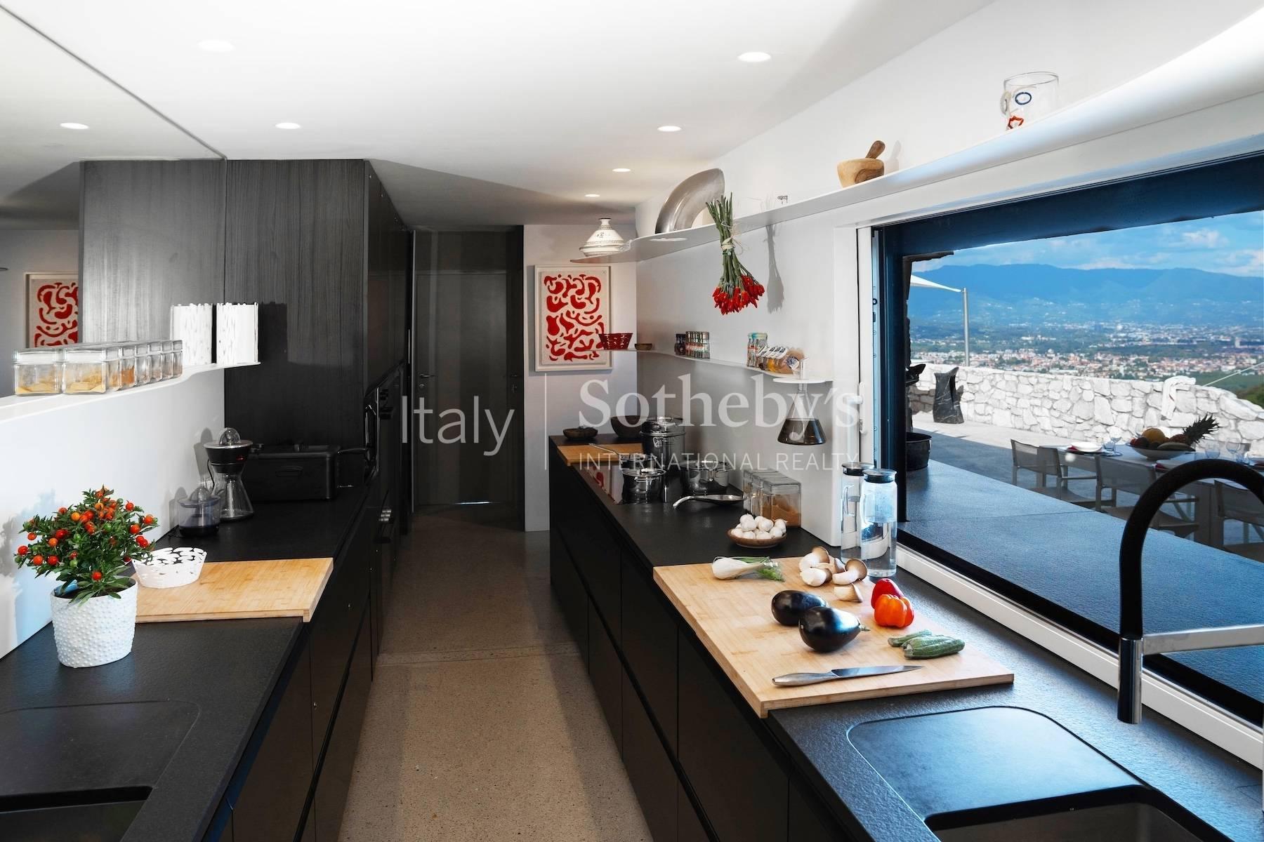 Una villa impeccabilmente progettata che si affaccia su Lucca, in affitto, Lucca | Sotheby’s Realty Italy - 21