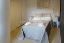 Una villa impeccabilmente progettata che si affaccia su Lucca, in affitto, Lucca | Sotheby’s Realty Italy - 35