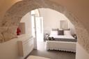 Elegante villa di design recuperata da un antico Trullo, in affitto, Ostuni | Sotheby’s Realty Italy - 17