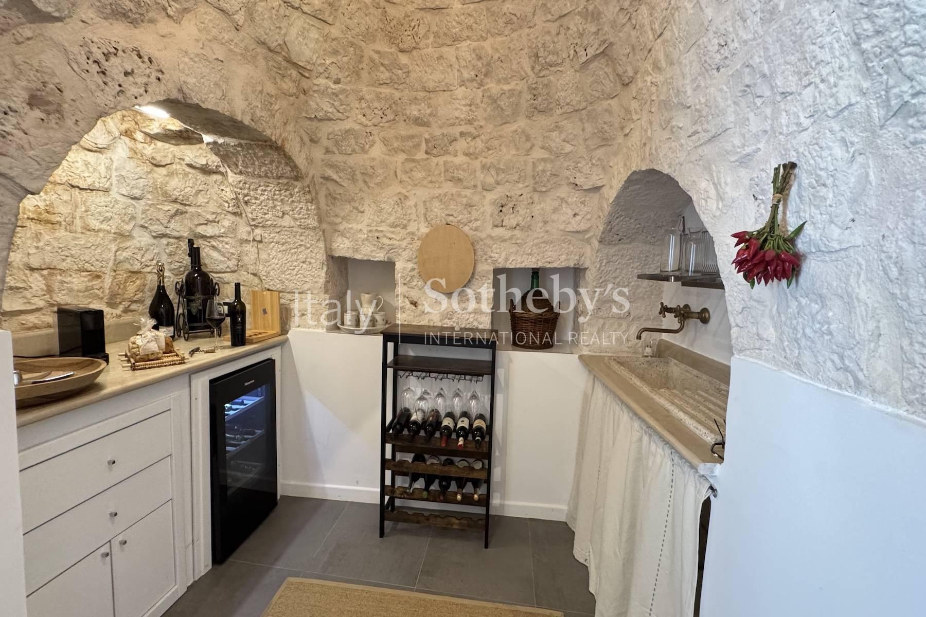 Elegante villa di design recuperata da un antico Trullo, in affitto, Ostuni | Sotheby’s Realty Italy - 11