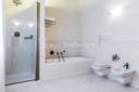 Una lussuosa tenuta con vista sulla campagna umbra, in affitto, Orvieto | Sotheby’s Realty Italy - 31