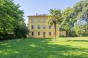 Splendida villa storica immersa nel verde, in vendita, Moncalieri | Sotheby’s Realty Italy - 1