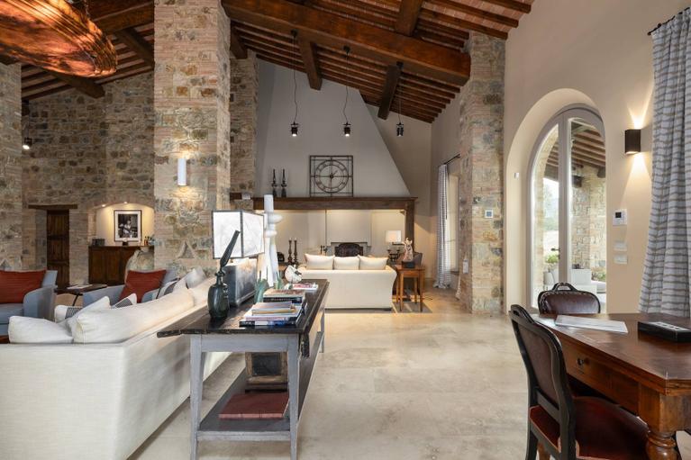 casali-di-lusso-cascine-e-rustici-vendita-e-affitto-sotheby-s-realty