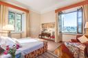 Splendida villa con piscina sulla collina di Fiesole, in affitto, Firenze | Sotheby’s Realty Italy - 13