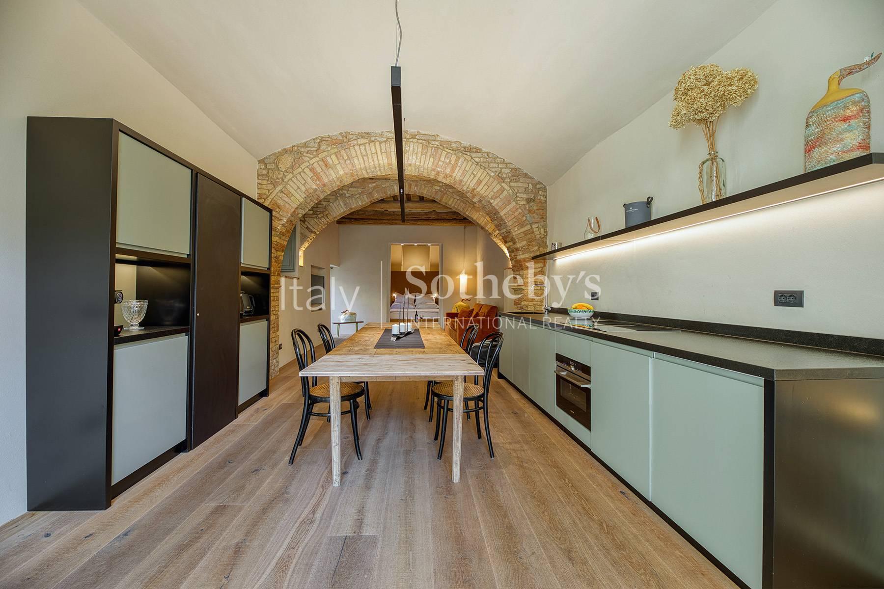 Appartamento restaurato nel cuore di San Quirico d'Orcia, in vendita, San Quirico d'Orcia | Sotheby’s Realty Italy - 5