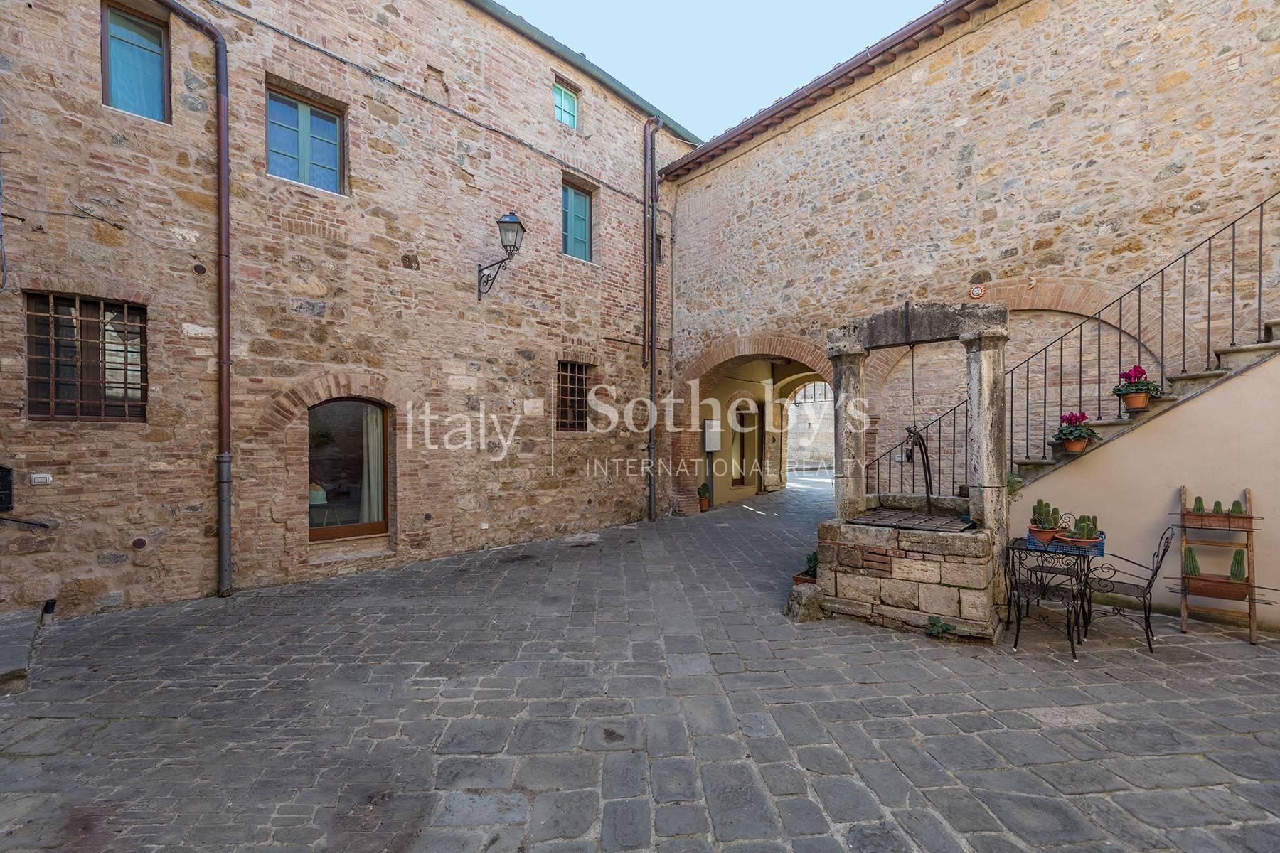 Appartamento restaurato nel cuore di San Quirico d'Orcia, in vendita, San Quirico d'Orcia | Sotheby’s Realty Italy - 18