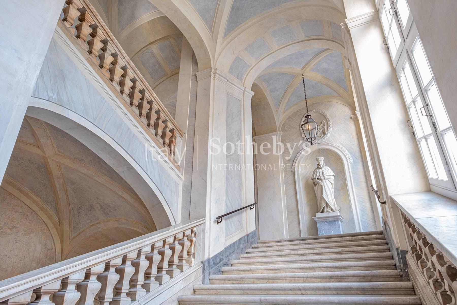 Monumentale dimora storica nel cuore di Napoli - 3
