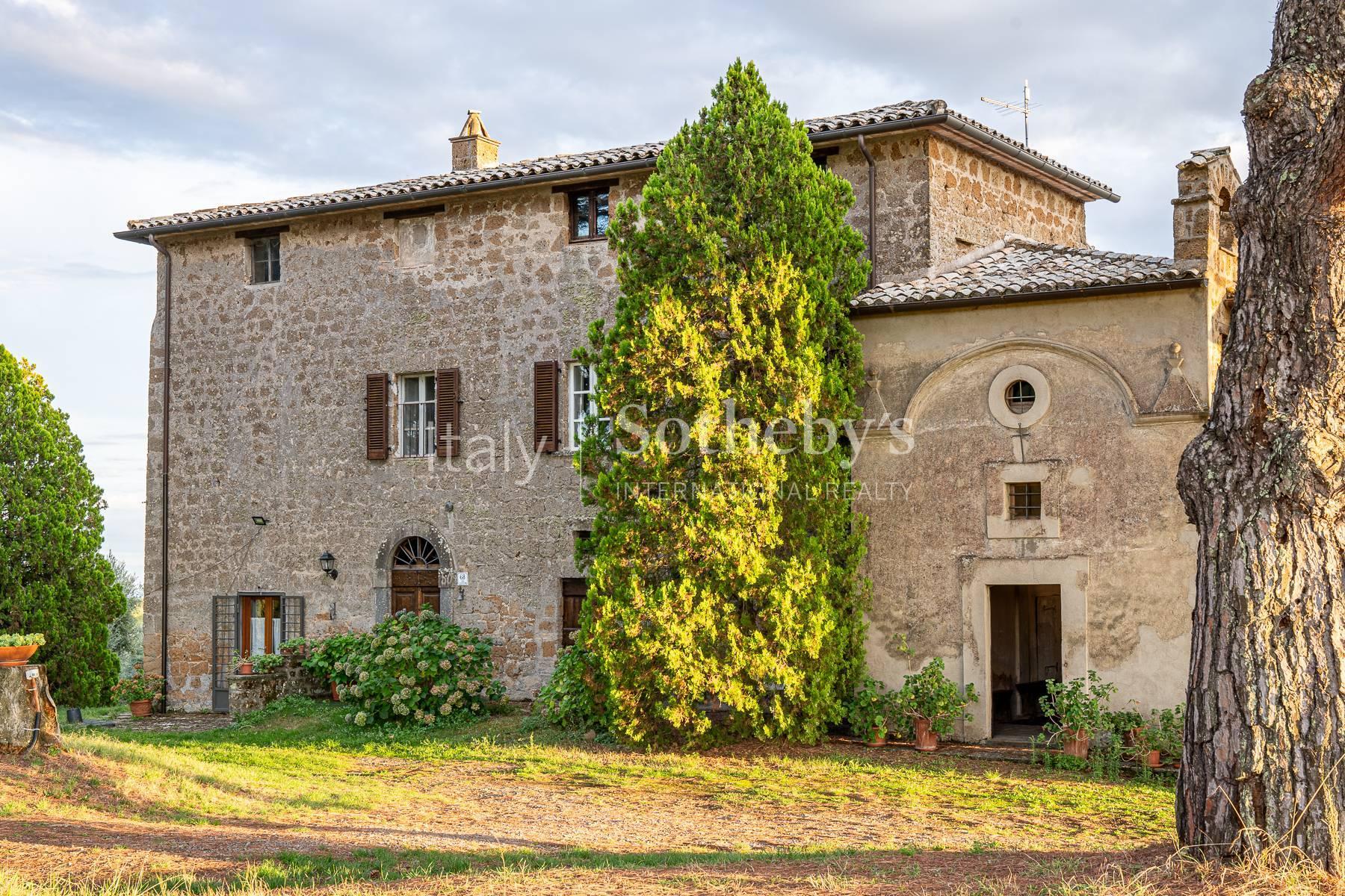 Incantevole borgo del '700 con piscina vicino Orvieto, in vendita, Lubriano | Sotheby’s Realty Italy - 5
