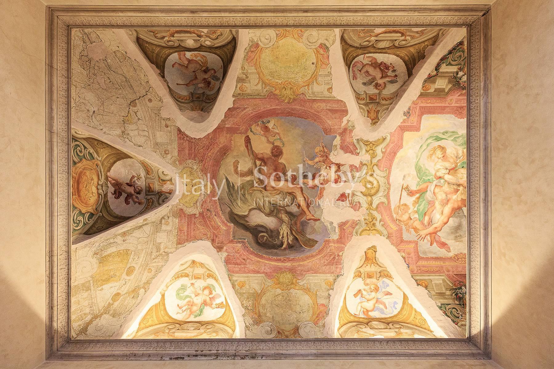 Residenza esclusiva con affreschi in palazzo storico - 5