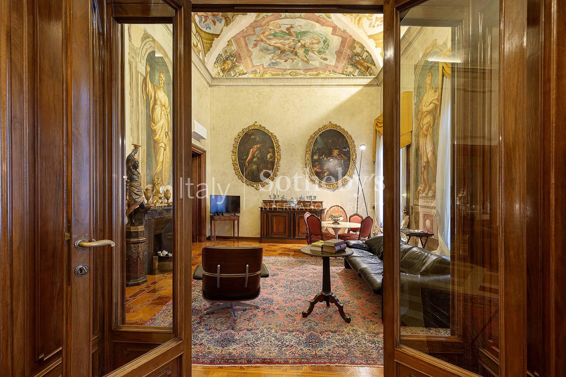 Residenza esclusiva con affreschi in palazzo storico - 6