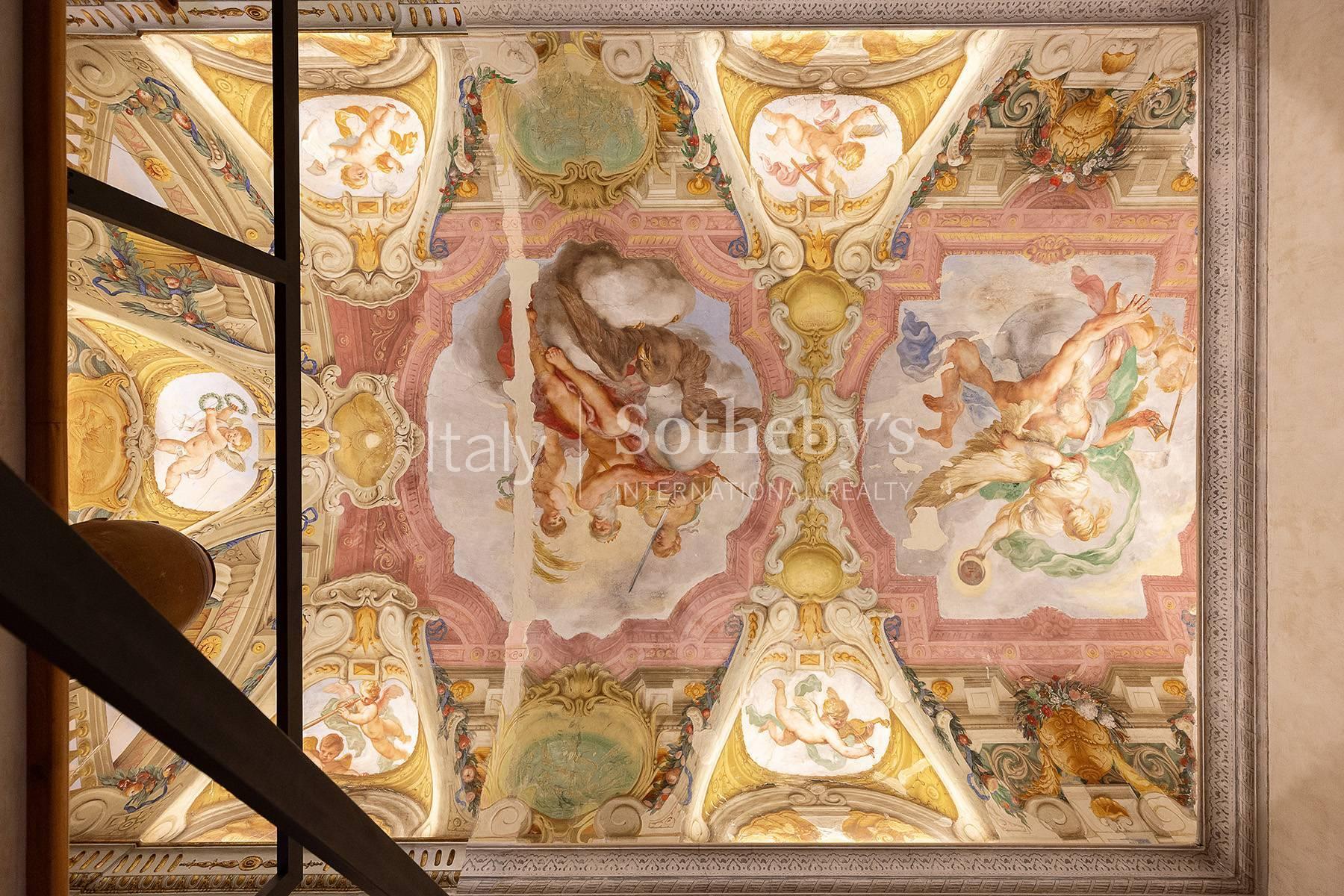 Residenza esclusiva con affreschi in palazzo storico, in vendita, Piacenza | Sotheby’s Realty Italy - 9