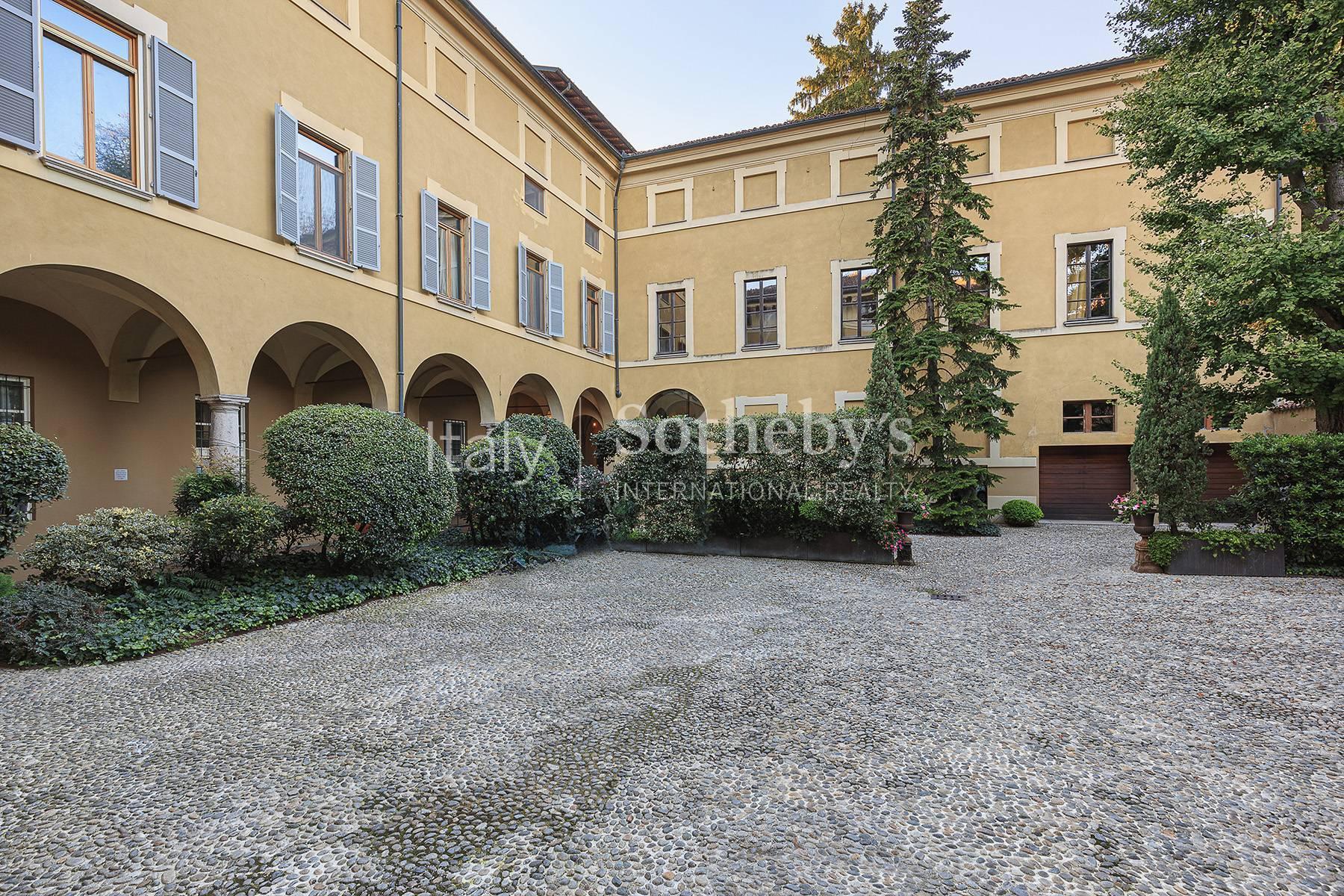 Residenza esclusiva con affreschi in palazzo storico, in vendita, Piacenza | Sotheby’s Realty Italy - 30