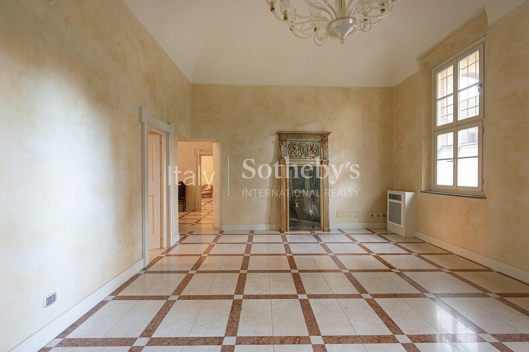 Residenza esclusiva con affreschi in palazzo storico, in vendita, Piacenza | Sotheby’s Realty Italy - 25
