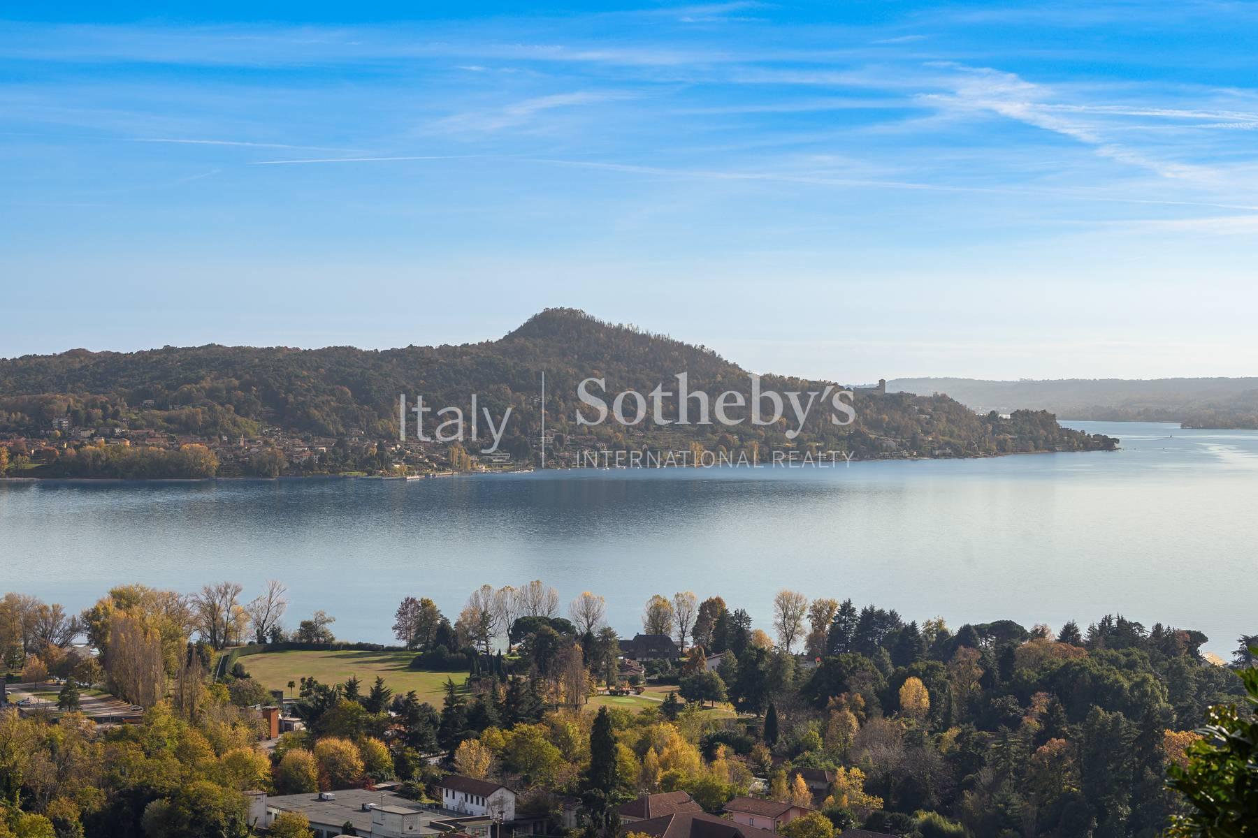 Villa con vista lago e chalet indipendente, in vendita, Lesa | Sotheby’s Realty Italy - 15