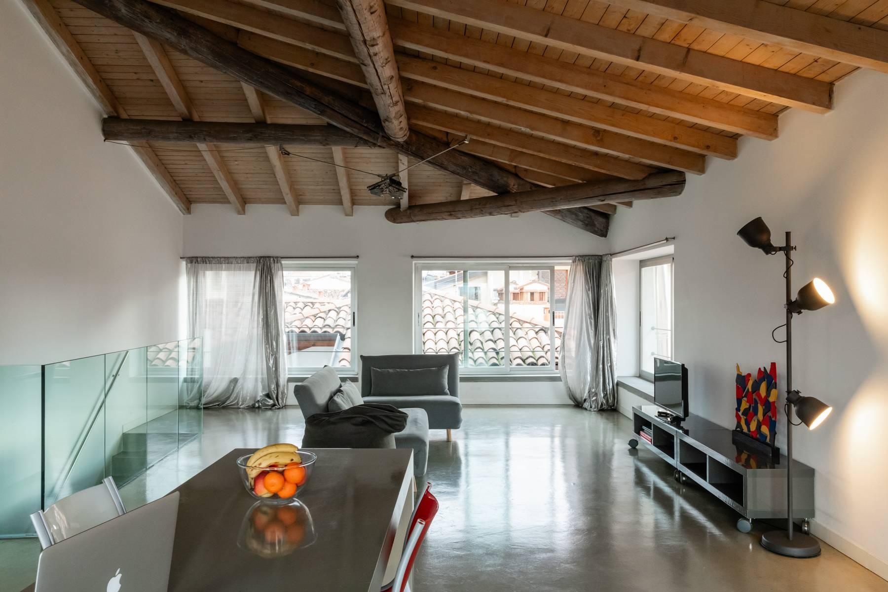 Contemporary apartment in the historic center of Bergamo - 1